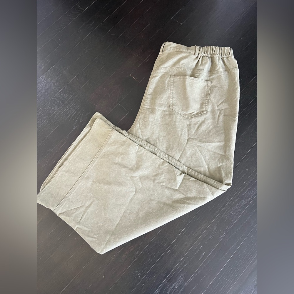Max Studio  wide leg trousers size 3X